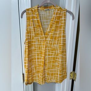 Beacon sleeveless blouse size M. Beautiful rich yellow.